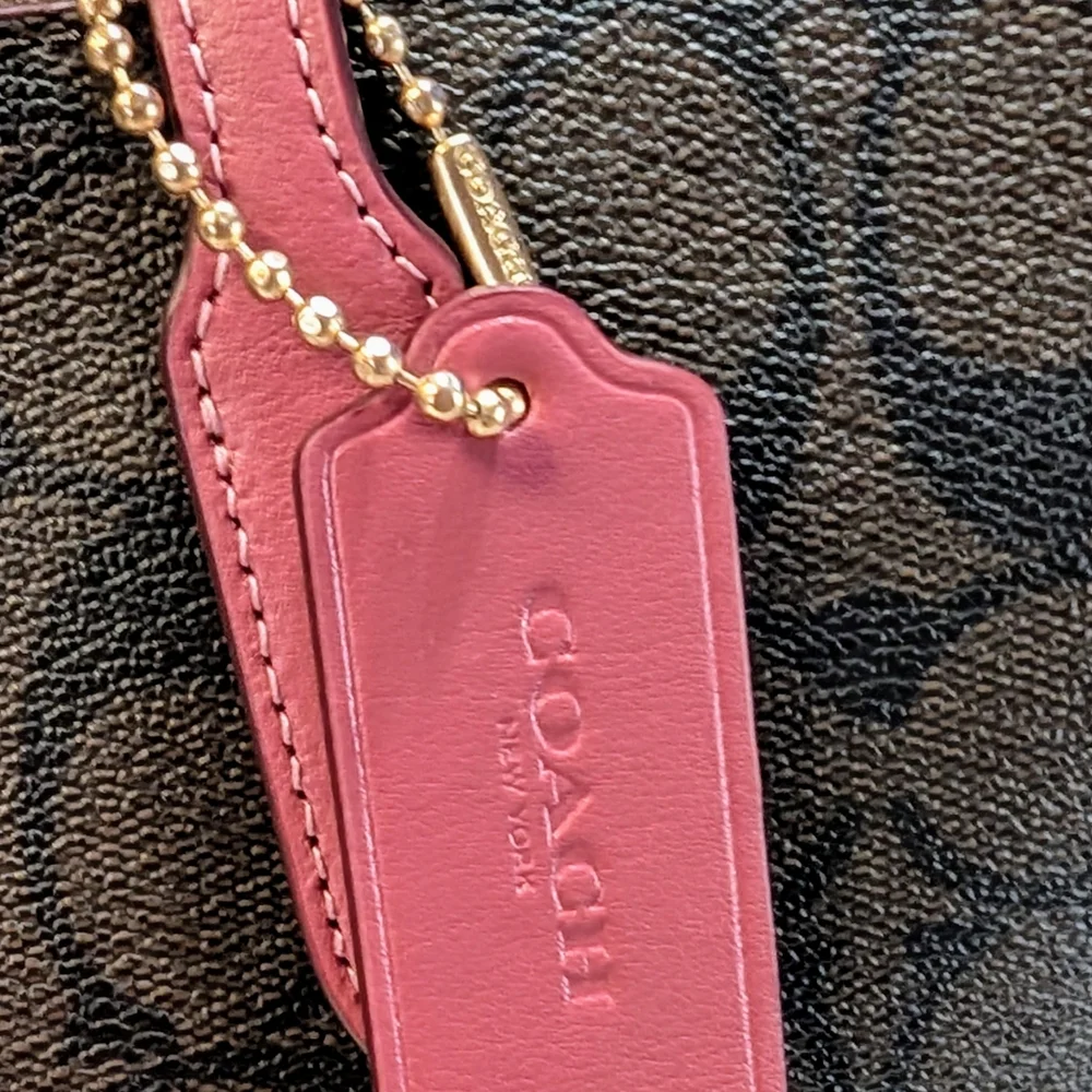 Coach Signature Canvas Zip Tote With Horse And Carriage